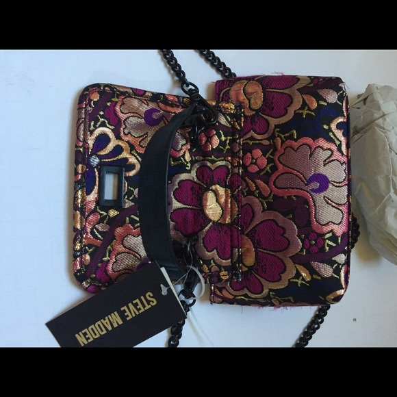 NWT STEVE MADDEN FLORAL BAG W/ detachable strap - Picture 7 of 10